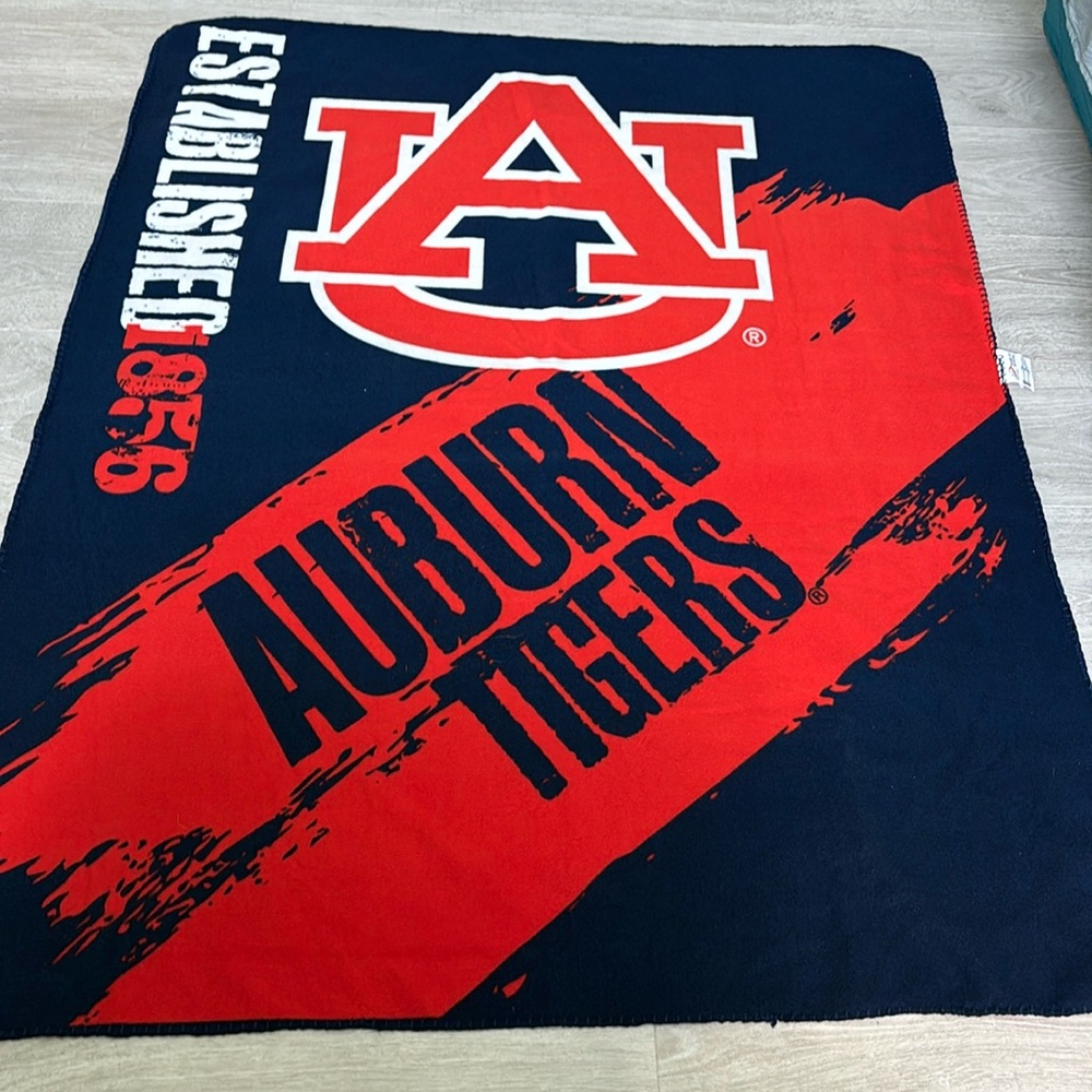 Auburn University Tigers Fleece Throw Blanket